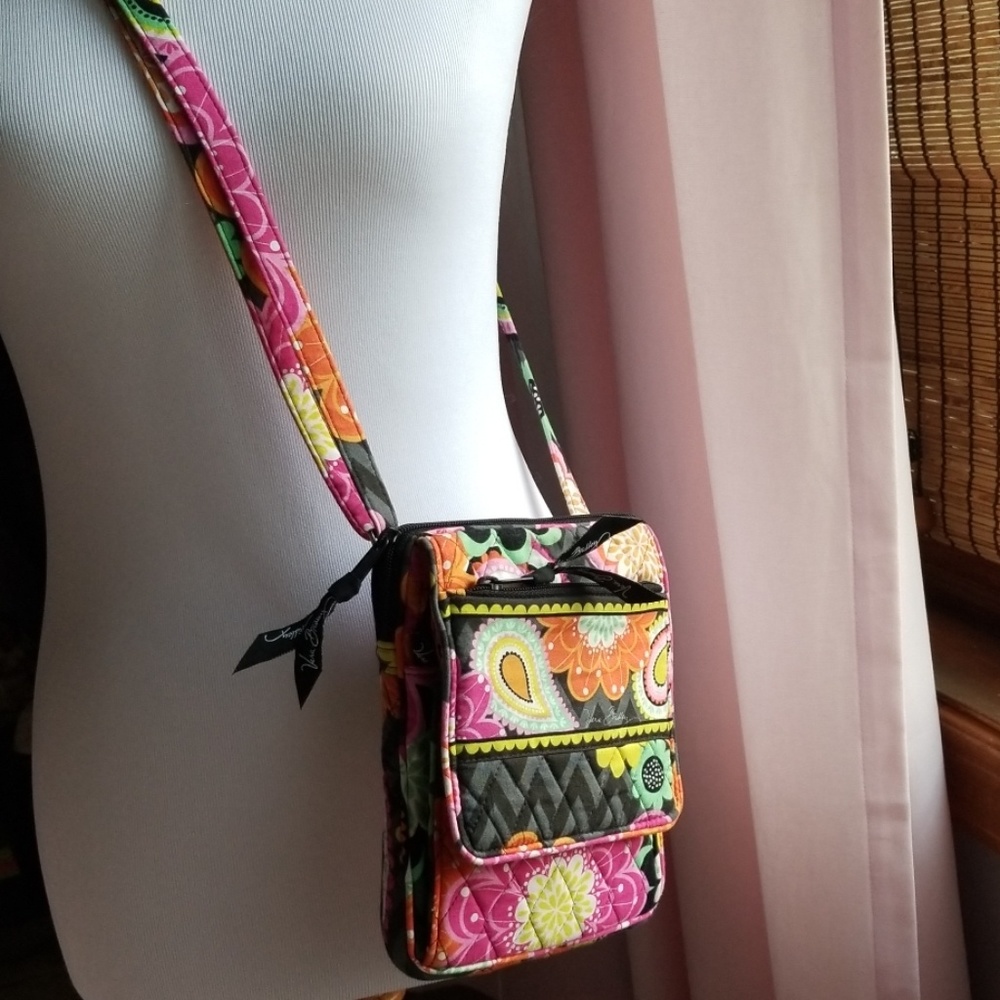 Vera Bradley crossbody bag